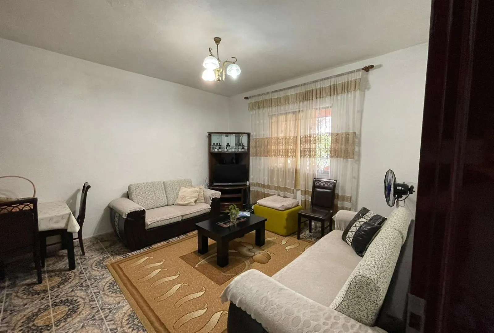 Villa Meta Tirana Apartmán